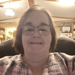 Meet your Posher, Renee